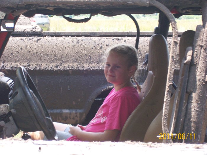 2011-Jun-11_HGR4X4_JessesBD_P1 054